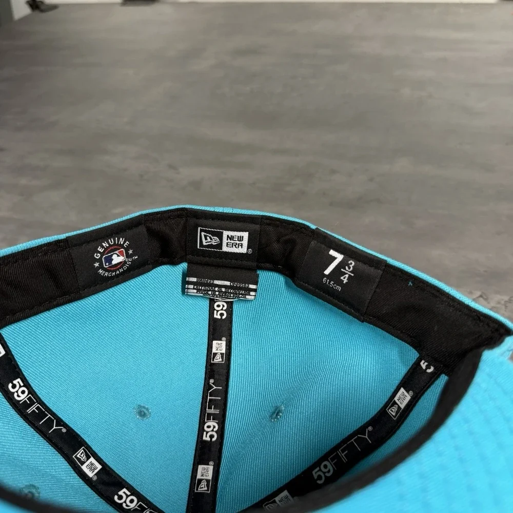 Pittsburgh Pirates Hat New Era Cap 7 3/4 Teal Blue White Cream Black 59Fifty MLB